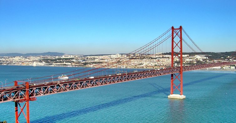 Terceira Travessia do Tejo vai incluir ligação rodoviária entre Barreiro e Seixal