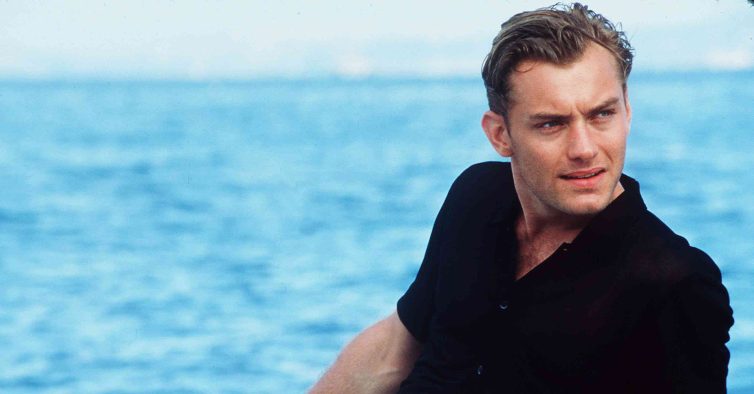 Jude Law surge irreconhecível no papel de Vladimir Putin